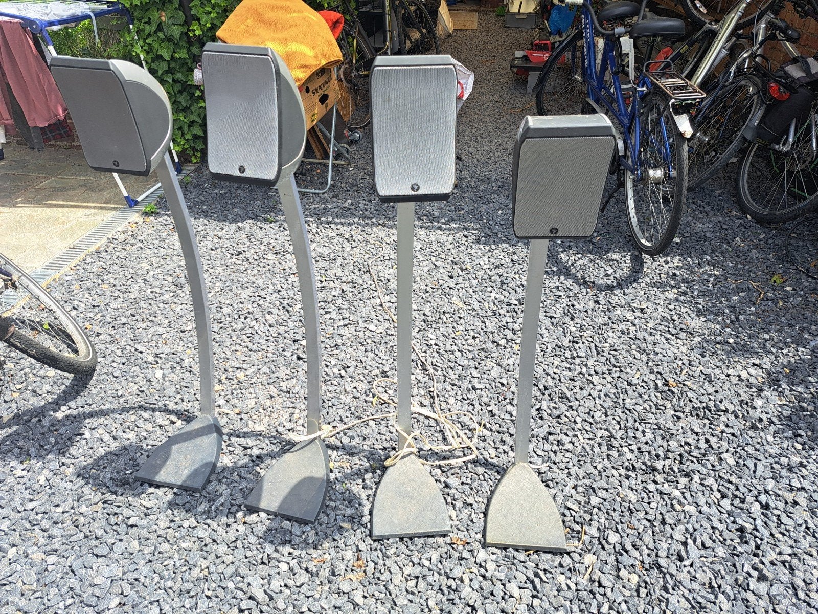 Speakers SIB, Ophalen