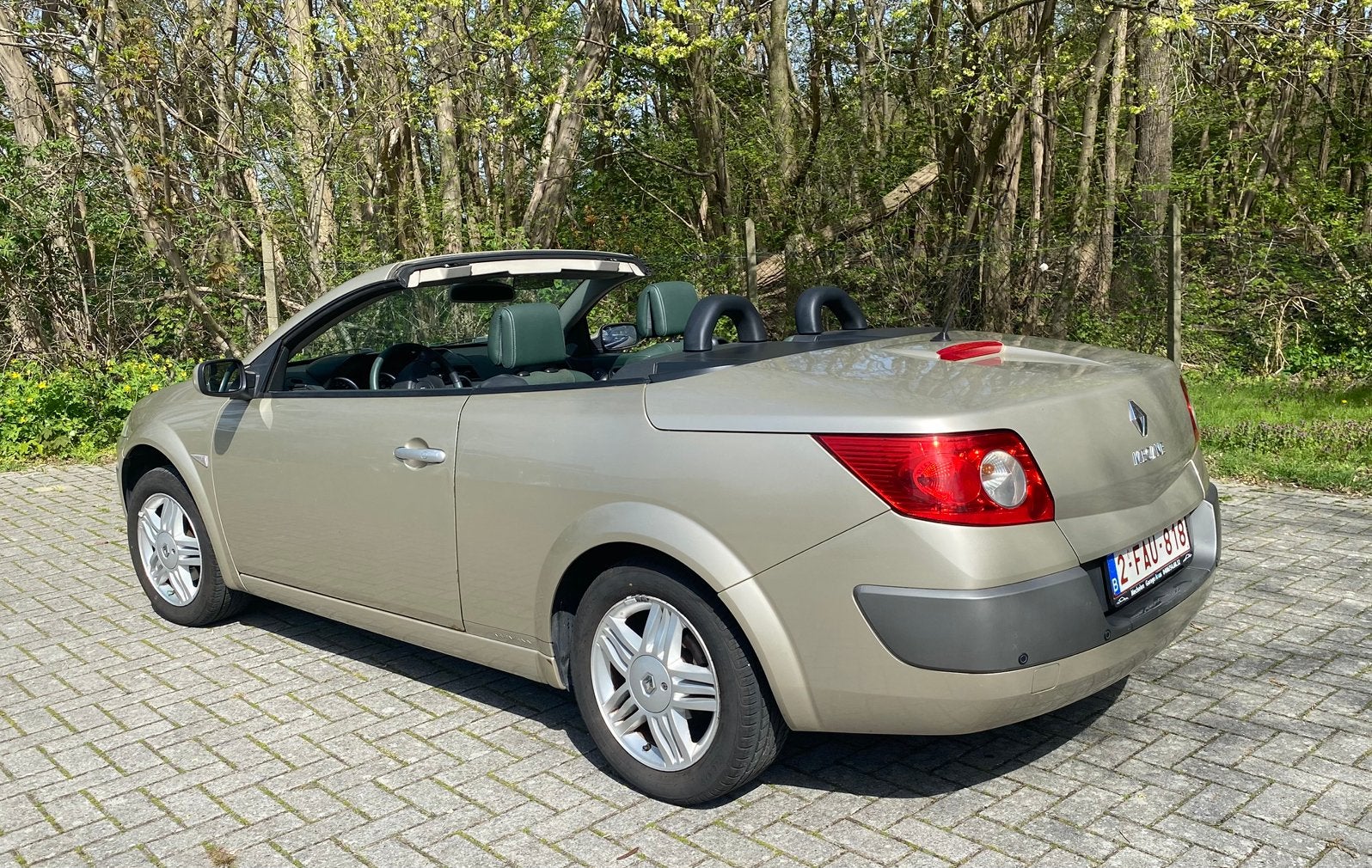 Renault megane cabrio, Auto's, Overige kleuren, Cabriolet, Leder, Handgeschakeld