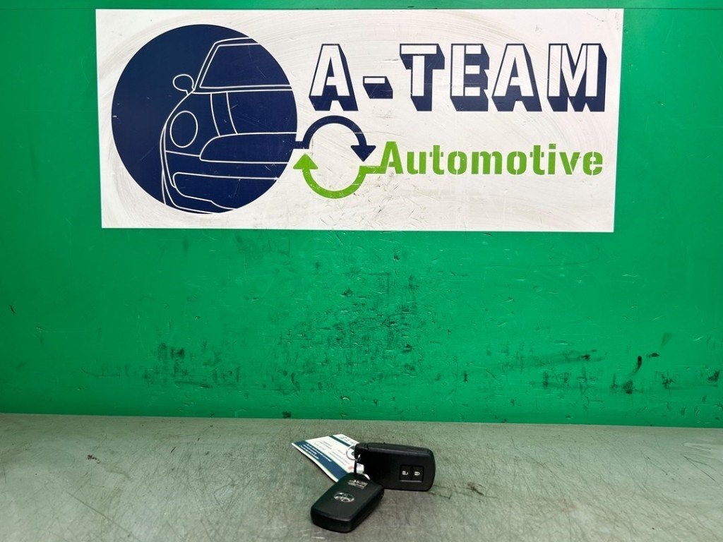 CLE Toyota Auris Touring Sports (E18) (01-2013/12-2018), Kundenbetreuung@toyota.de, Toyota, Utilisé, Toyota-Allee 2
50858  Köln, DE