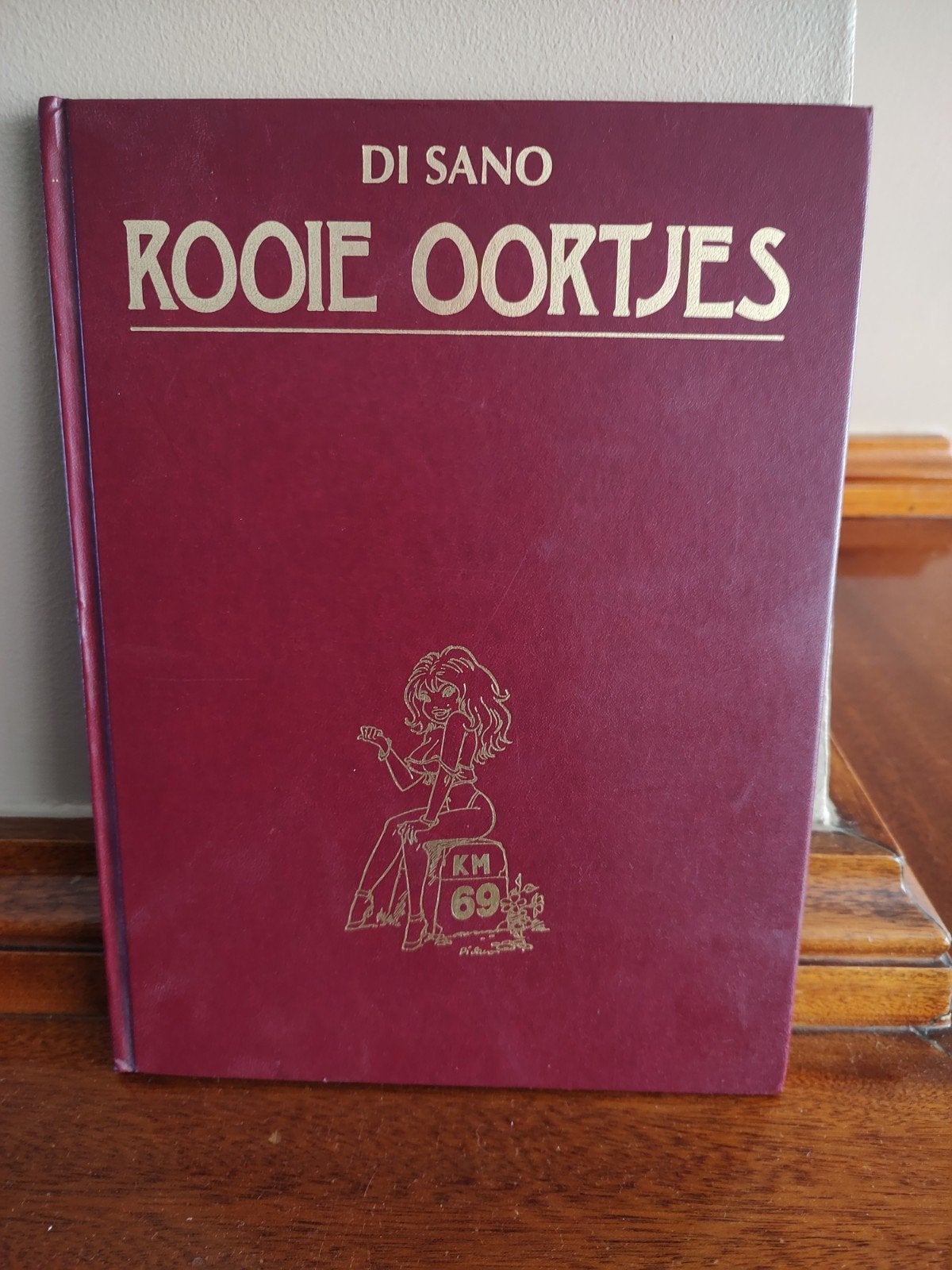 Rooie Oortjes van Di Sano Km 69, Boeken, Eén comic, Ophalen, Gelezen