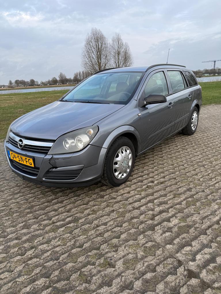 Opel Astra wagon 1.6 Edition airco airbag radio 2e eigenaar, Autos, Argent ou Gris, Achat, 161 g/km, Boîte manuelle