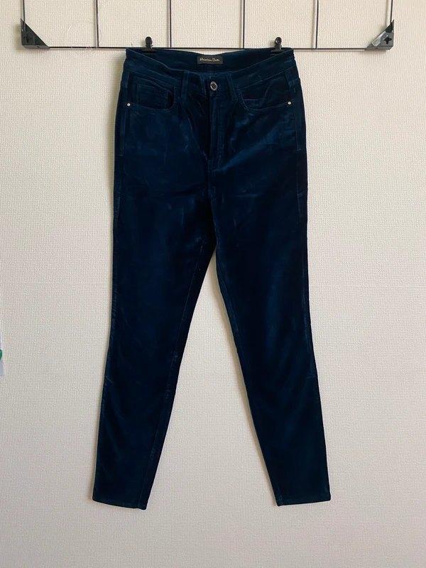Donkerblauwe fluwelen broek – Massimo Dutti - maat S, Kleding | Dames, Massimo Dutti, Zo goed als nieuw, Maat 36 (S), Lang