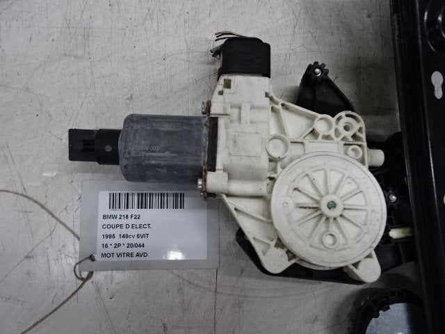 MOTEUR LEVE VITRE ELECTRIQUE AVANT DROIT BMW 2 serie (F22), Utilisé, Avant, BMW