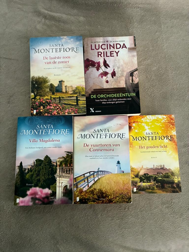 Pakket 5 boeken Santa Montefiore, Boeken, Ophalen of Verzenden, Zo goed als nieuw, België
