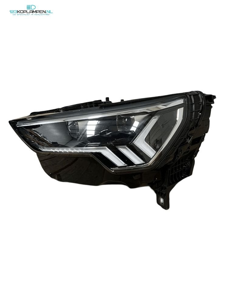 Audi RSQ3 Q3 83A Matrix led koplamp links, Gebruikt, -, -, -