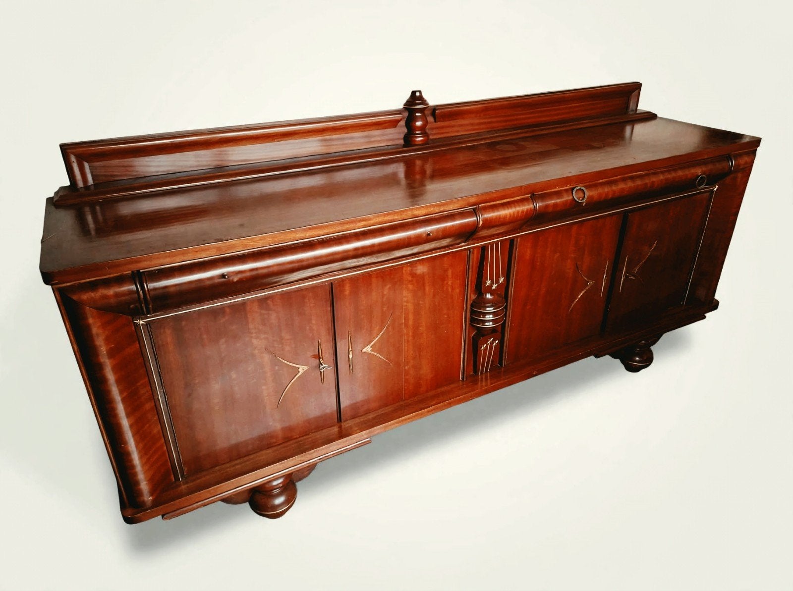 Buffet vintage en noyer avec garniture dorée, Maison & Meubles, Enlèvement