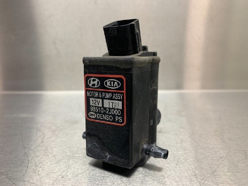 LAVE-GLACE POMPE AVANT Hyundai i20 (|985102J000|), Dhr. M. Roggen, Stadsweg 37 37
9917 PV  WIRDUM GR., NL, Hyundai, Utilisé