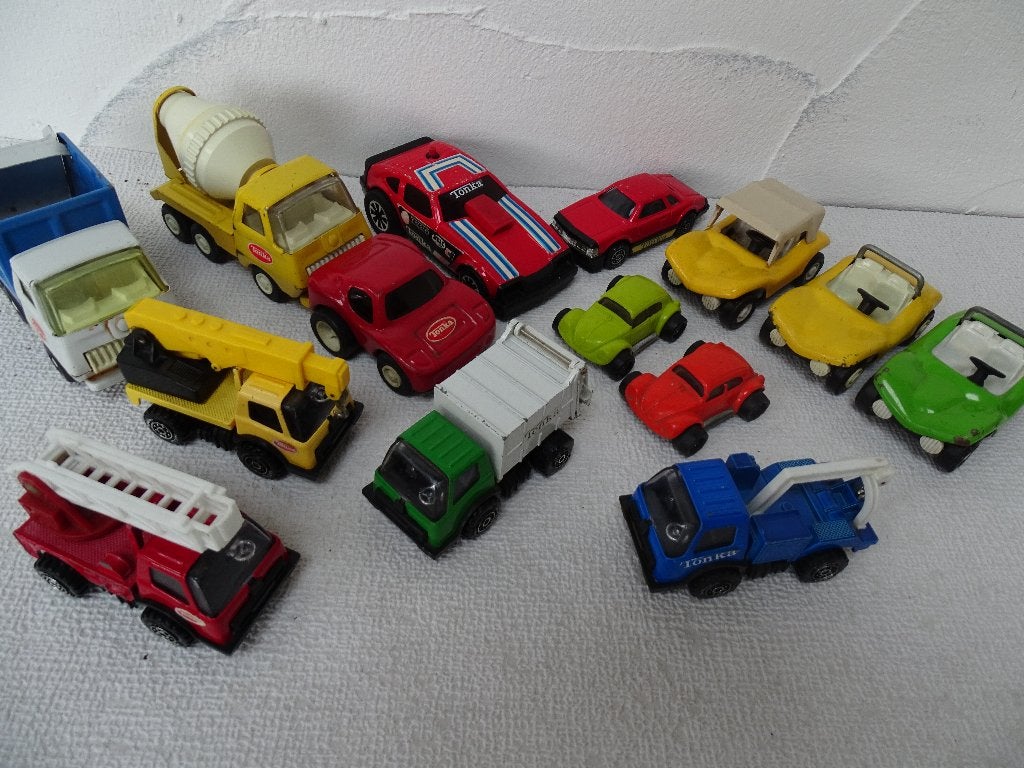 Tonka  voertuigen 14 stuks, Hobby & Loisirs créatifs, Modélisme | Voitures & Véhicules, Autres marques, Enlèvement ou Envoi, Voiture
