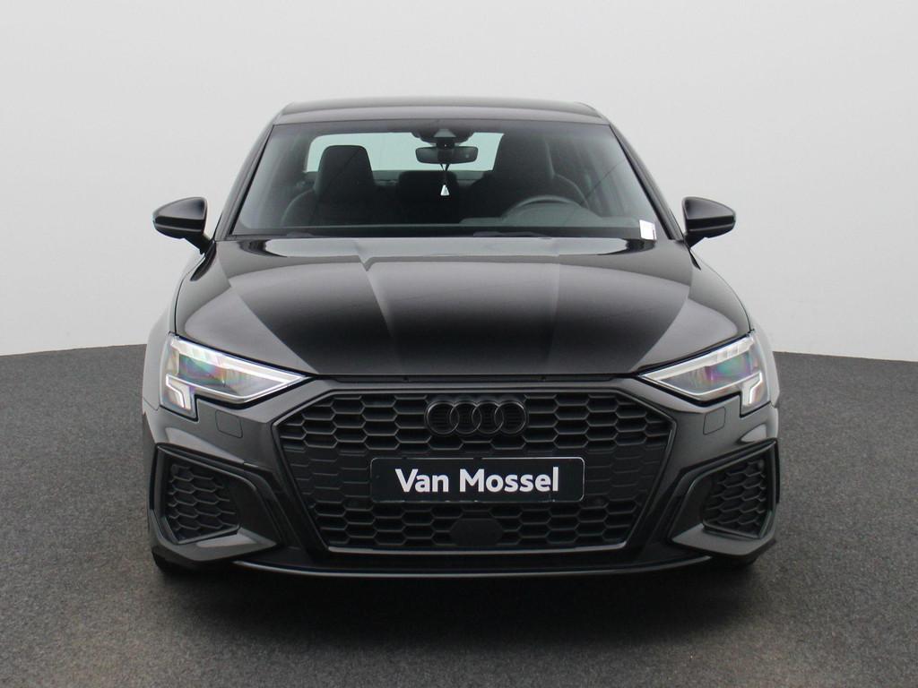Audi A3 Berline 1.0 TFSi 30 81kW S tronic S line BE, Auto's, 4 deurs, Stof, Gebruikt, https://public.car-pass.be/vhr/a7061f35-5f2f-4d1b-b7f5-e88d6edd61bc