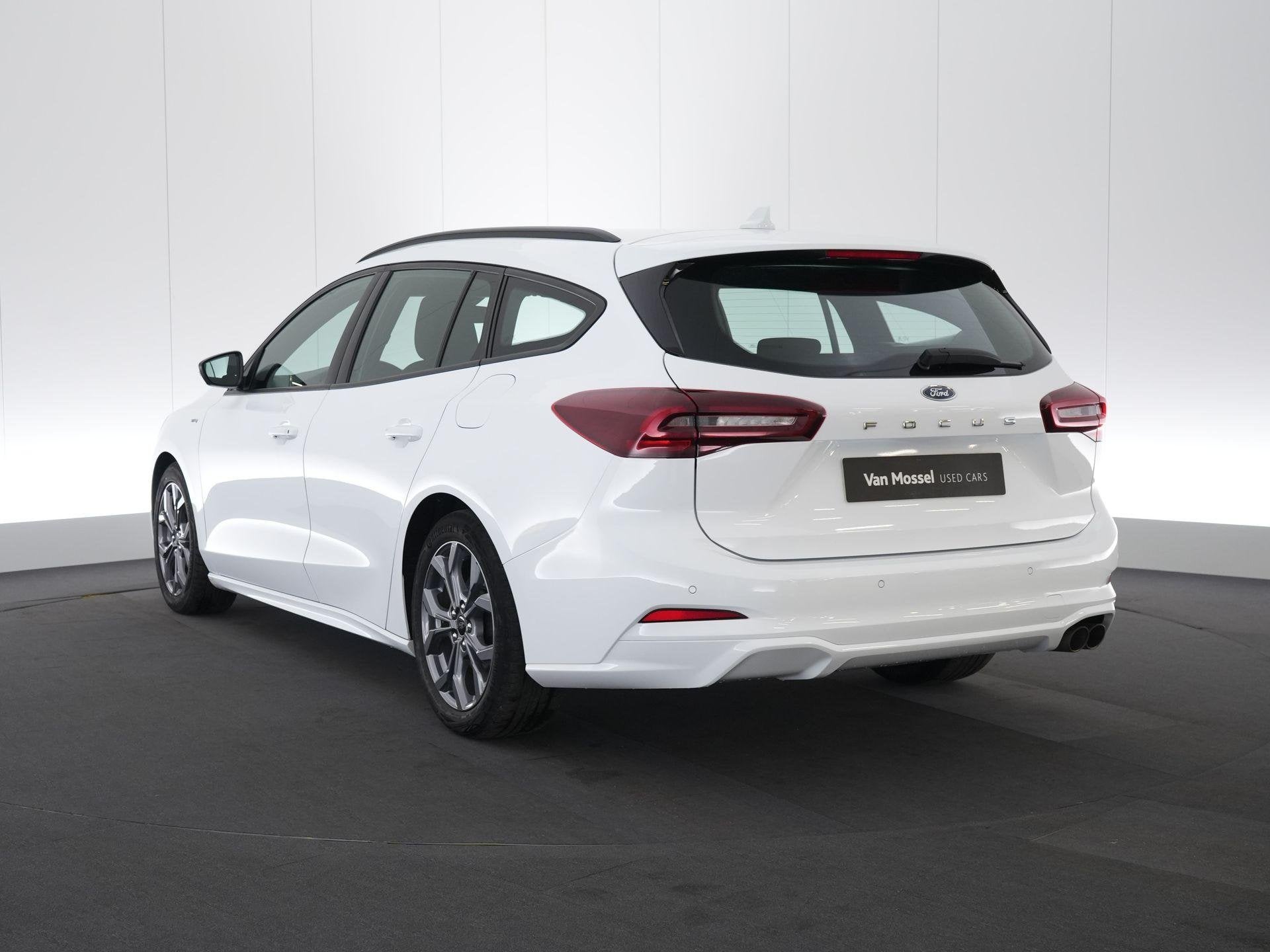 Ford Focus Clipper 1.0i EcoBoost MHEV 92kW ST-Line, Auto's, Stof, Gebruikt, https://public.car-pass.be/vhr/a26ebc9a-b8d6-4890-8aa0-c2c31b3ad28c