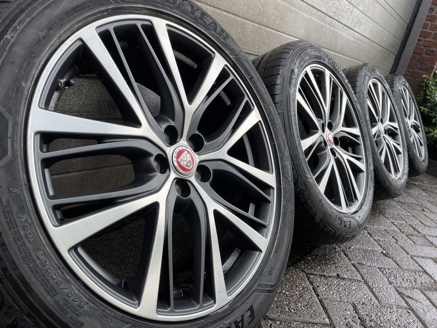 20 inch Orig Jaguar F Pace E Pace I Pace velgen zomerbanden, Auto-onderdelen, Banden en Velgen, -, -, Banden en Velgen, Ophalen of Verzenden
