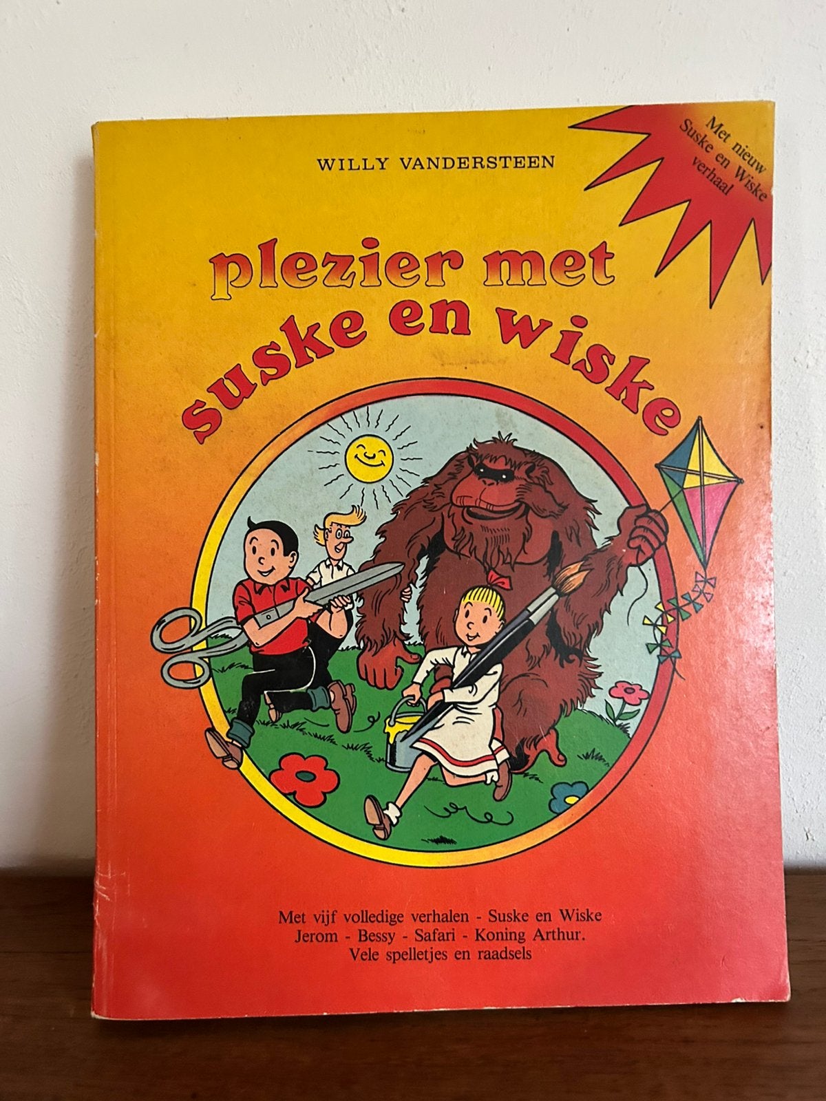 Stripboek verschillende verhalen Suske en Wiske, Boeken, Stripverhalen, Ophalen of Verzenden, Zo goed als nieuw