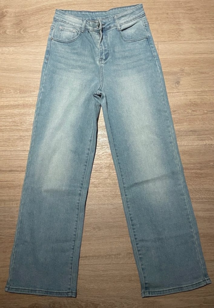 Lichtblauwe flared jeans, Kleding | Heren, Spijkerbroeken en Jeans, Ophalen of Verzenden, Zo goed als nieuw, Blauw, W36 - W38 (confectie 52/54)