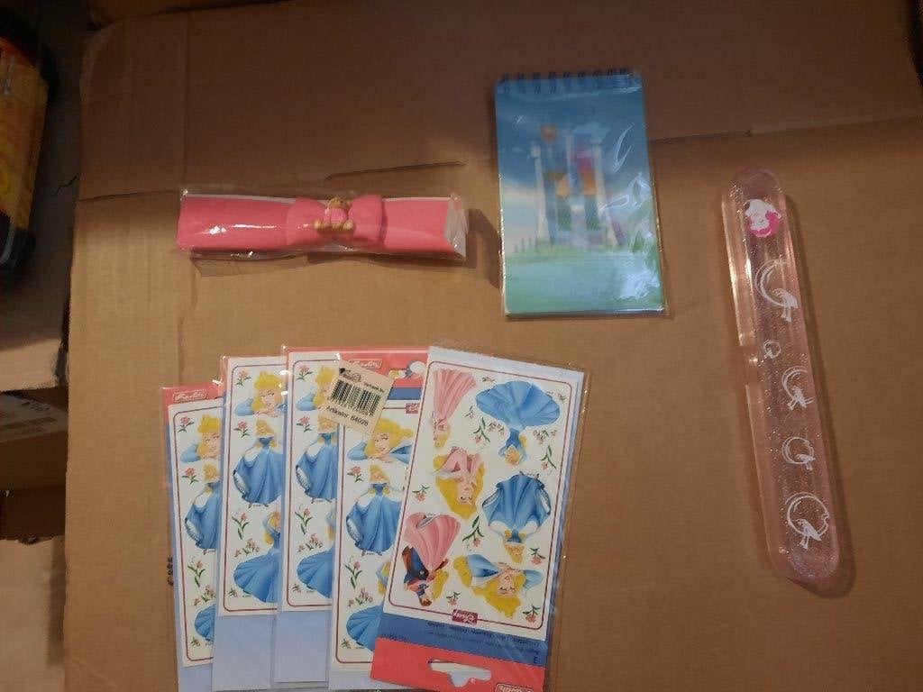disney princess haarband, stickers, notaboekje... nieuw, Ophalen of Verzenden, Nieuw