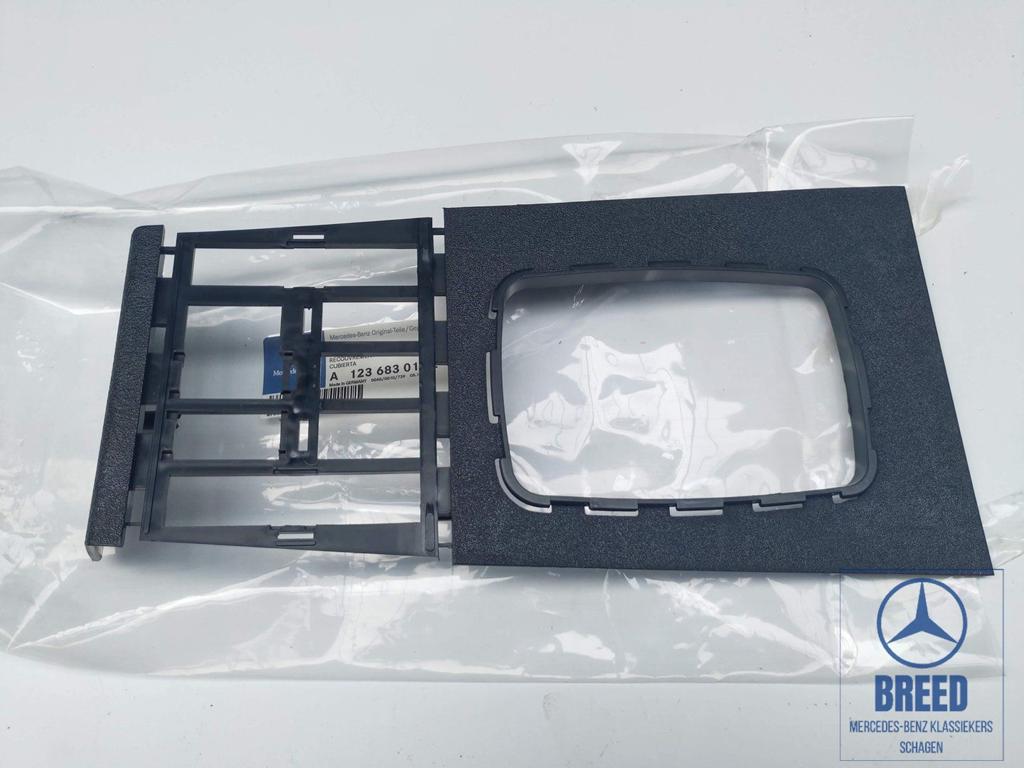 NOS afdekking middenconsole voor Mercedes-Benz W123 3e serie, -, Nieuw, Ophalen of Verzenden, -