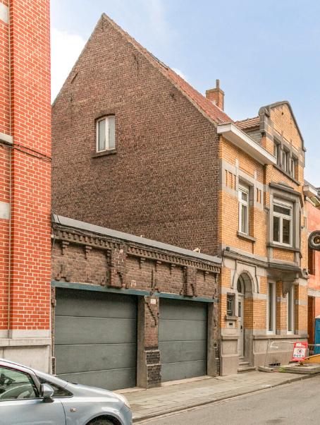 Groot burgerhuis met extra garagecomplex, Immo, 500 tot 1000 m²