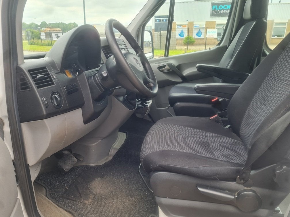 Mercedes-Benz Sprinter 214 CDI L2 H2. 9 persoons, Bj 2018, Auto's, Automaat, Gebruikt, 4 cilinders, 2000 kg