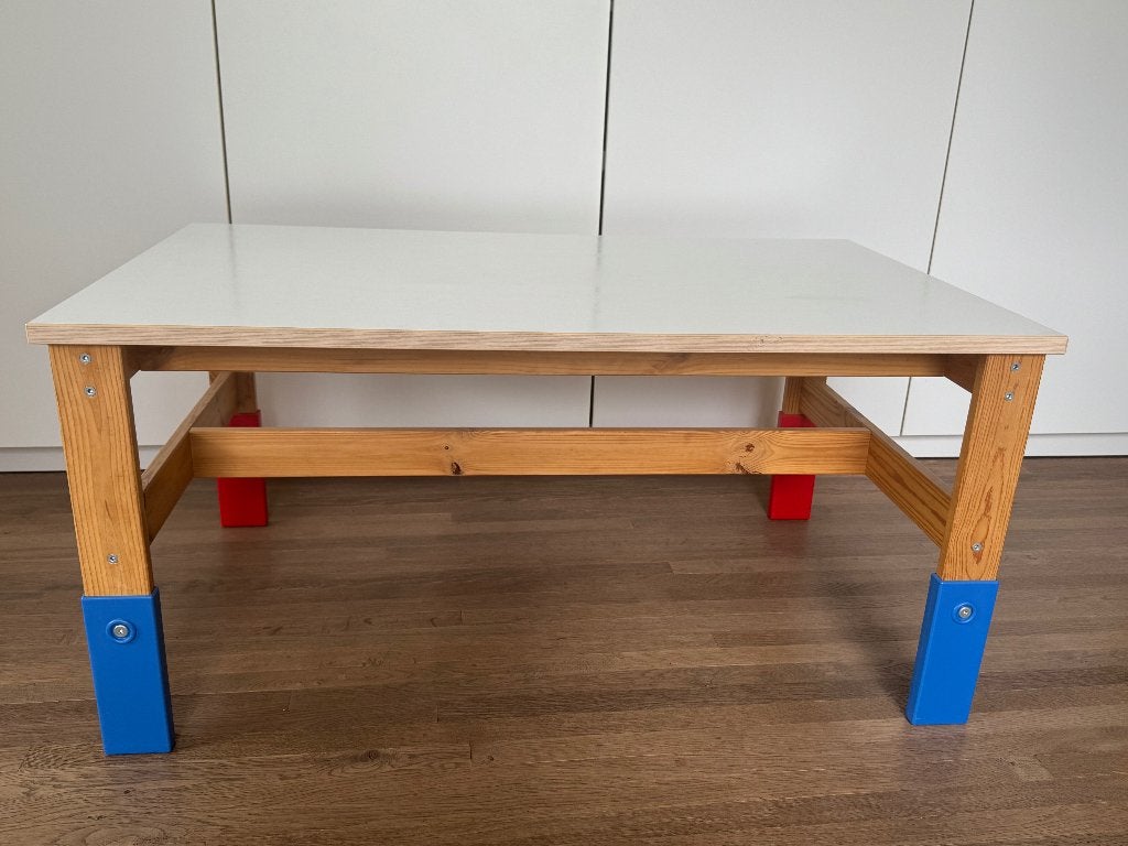 Kindertafel Ikea, Kinderen en Baby's, Ophalen, Gebruikt, Tafel(s)