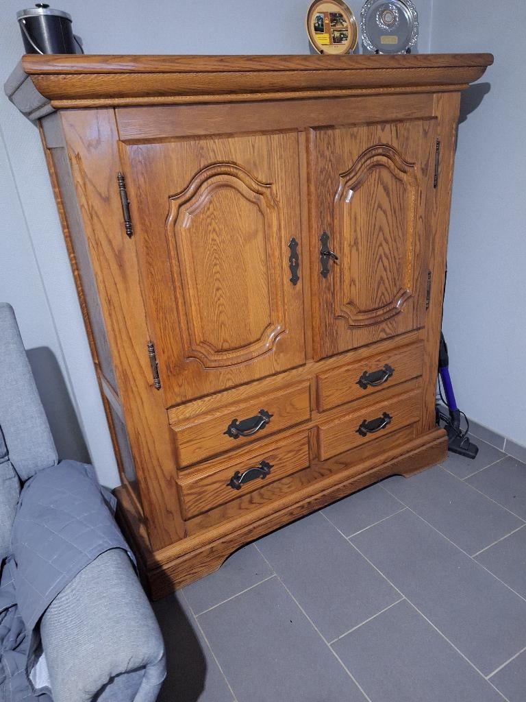 meuble de salle a manger en chene, Maison & Meubles, Armoires | Buffets, Enlèvement