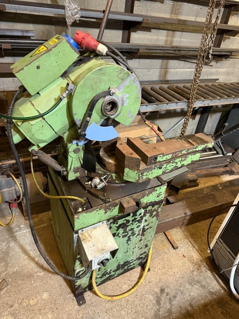 Metaalzaagmachine - zaagbl dia 315, 2 snelheden incl koeling, Doe-het-zelf en Bouw, Gereedschap | Zaagmachines, Ophalen, Gebruikt