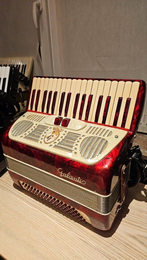 Galanti-accordeon, Muziek en Instrumenten, Accordeons, Ophalen of Verzenden