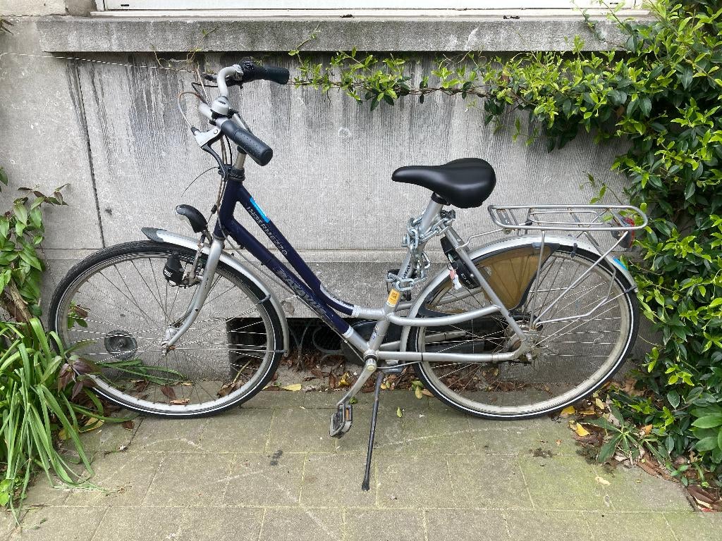 Vélo Batavus Intermezzo pour femme, Vélos & Vélomoteurs, Vélos | Femmes | Vélos pour femme, Utilisé, Batavus, Vitesses, Frein à tambour