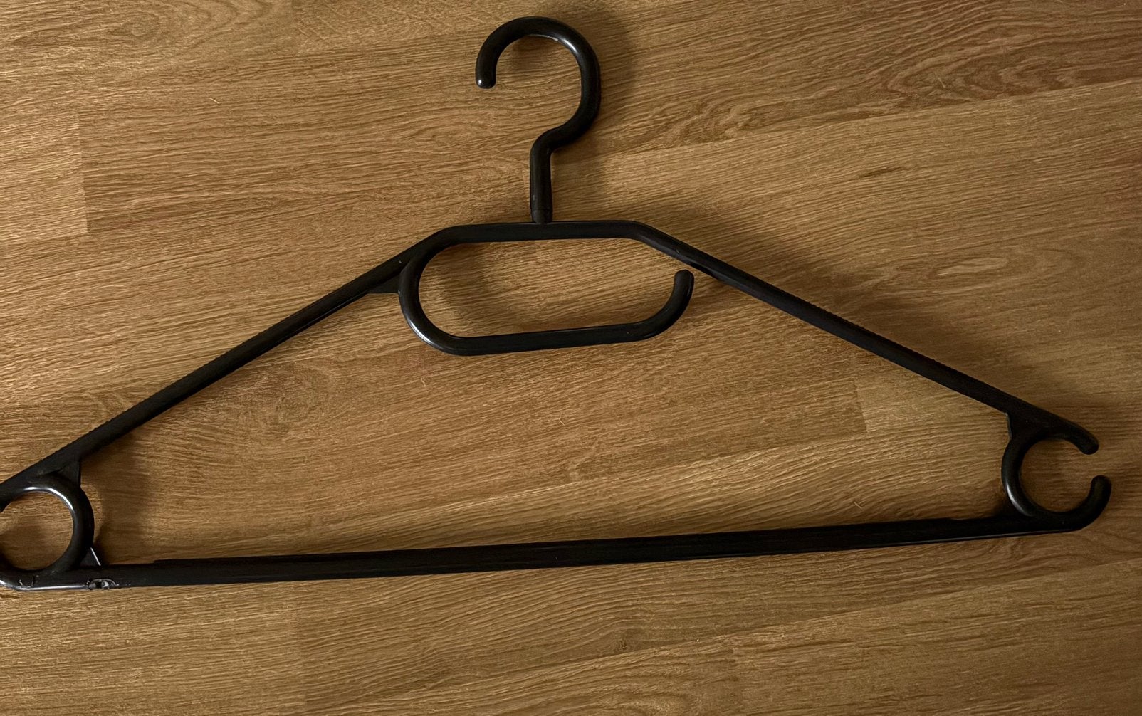 28 kapstokken of per 7 kan ook, Vêtements | Femmes, Enlèvement, Comme neuf