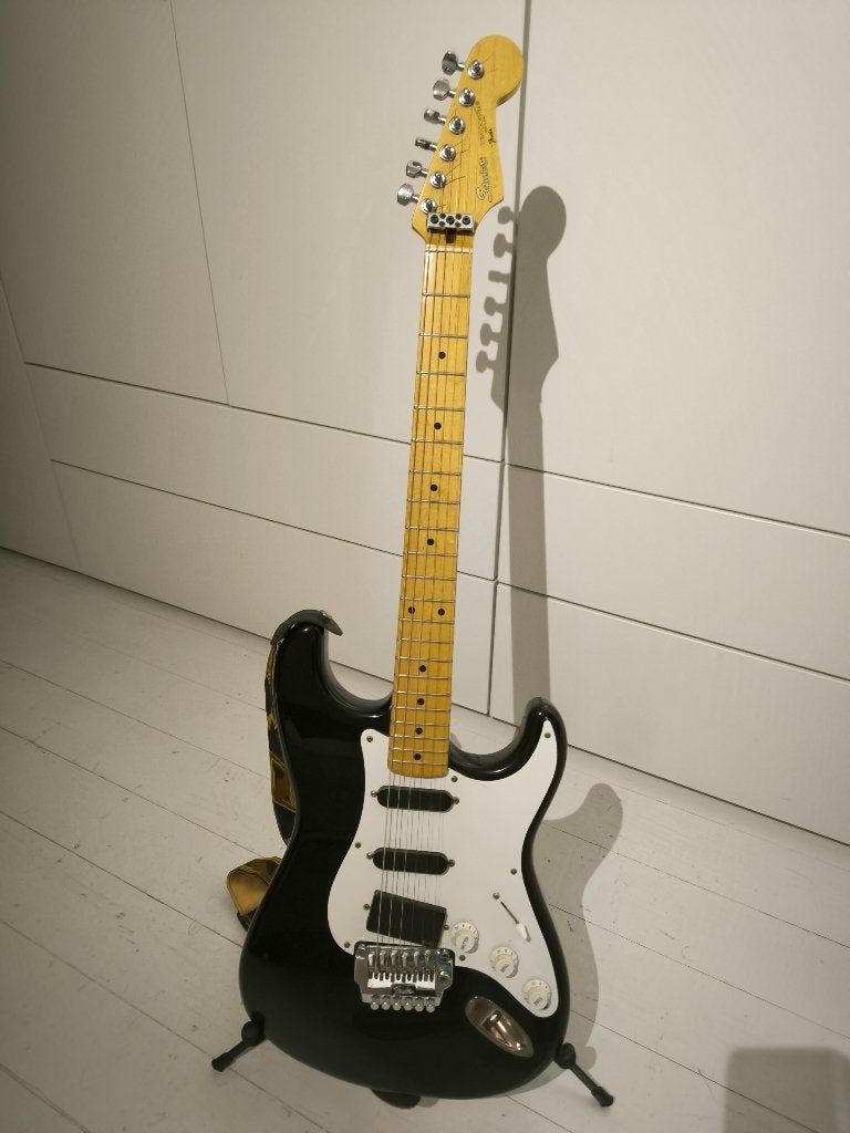 1987 Squier Japan Stratocaster met EMG pickups, Muziek en Instrumenten, Ophalen, Gebruikt, Solid body, Overige merken