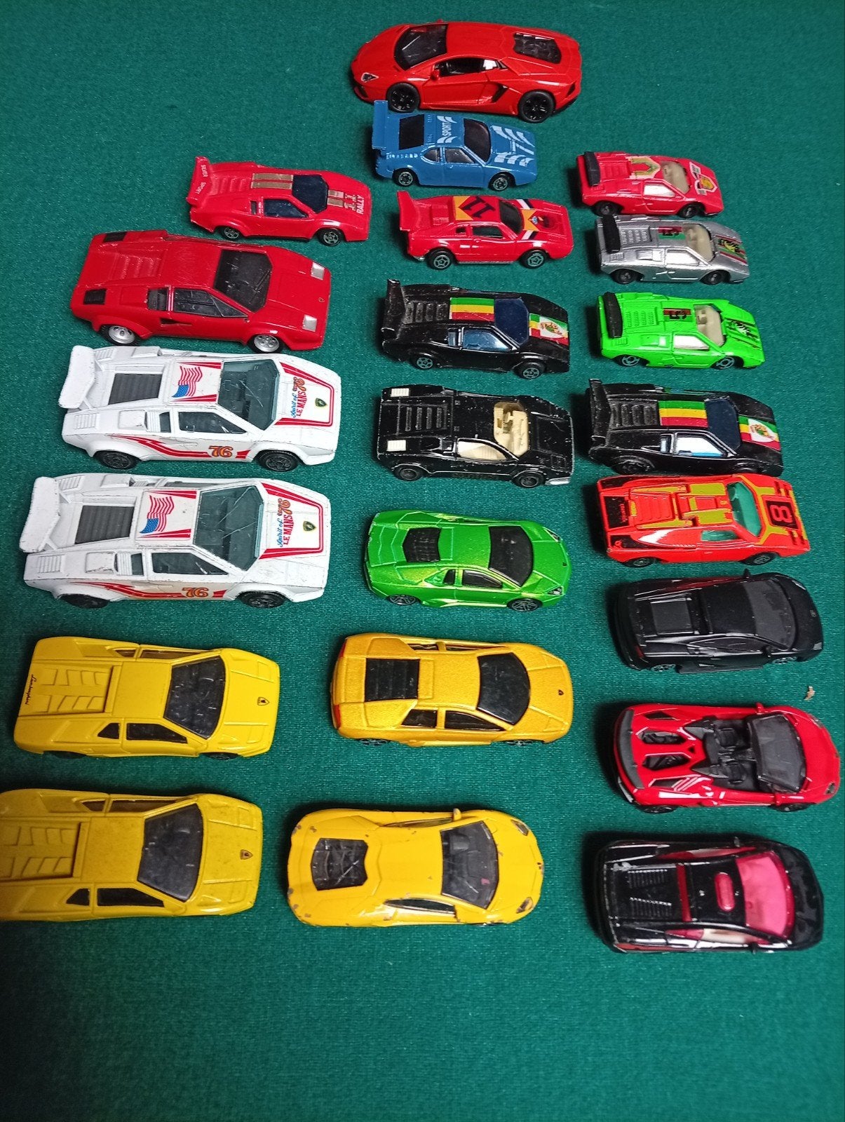 miniatures Lamborghini, 25 pièces, différentes marques, Enlèvement ou Envoi