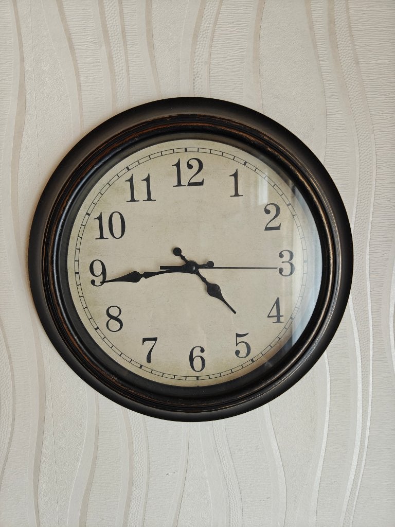 Wandklok, Analogique, Enlèvement, Utilisé, Horloge murale