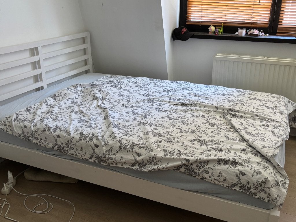 Cadre de lit, Ophalen, Wit, 140 cm, Zo goed als nieuw