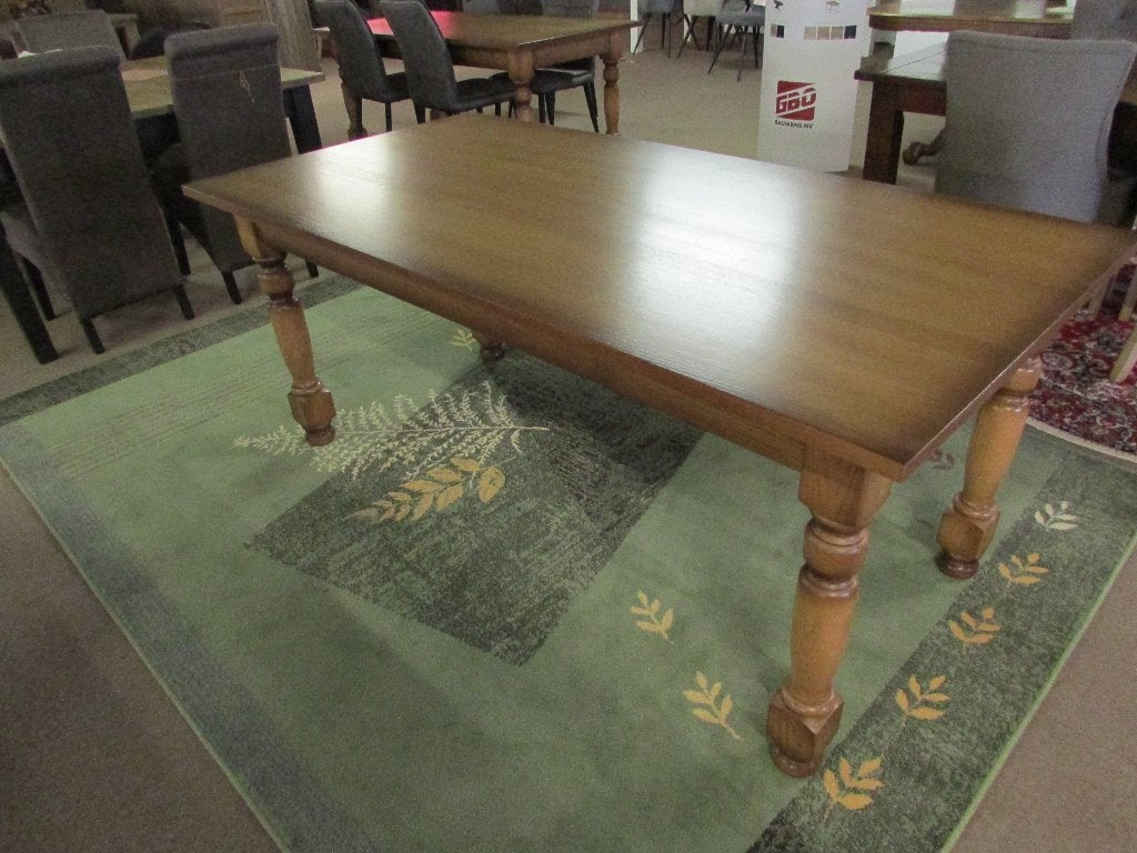Nieuw eiken tafel 120 euro per stuk., Antiek en Kunst, Ophalen