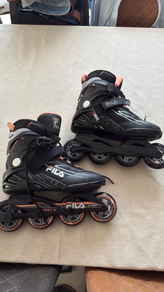 Inline skates maat 39, Sport en Fitness, Skeelers, Overige merken, Ophalen of Verzenden, Zo goed als nieuw, Inline skates 4 wielen