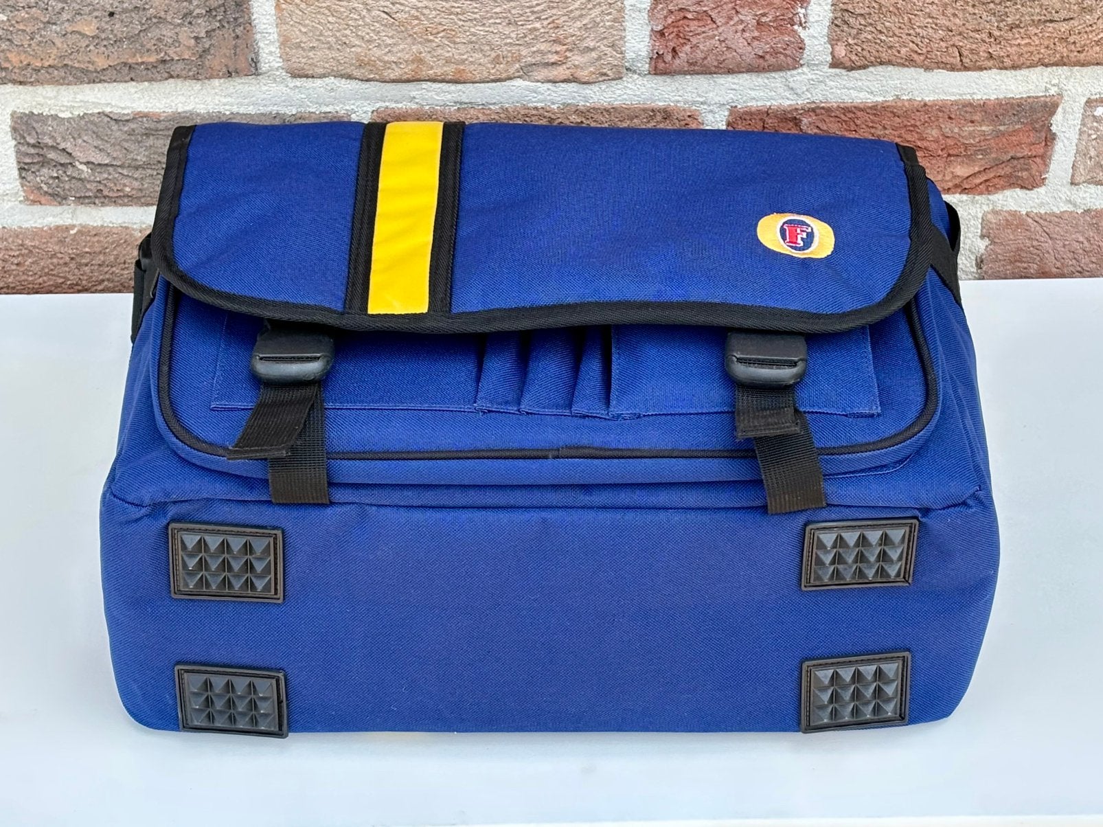 Vintage Foster’s Formula 1 laptoptas merchandise, Ophalen of Verzenden, Nieuw, Blauw, Schouderband