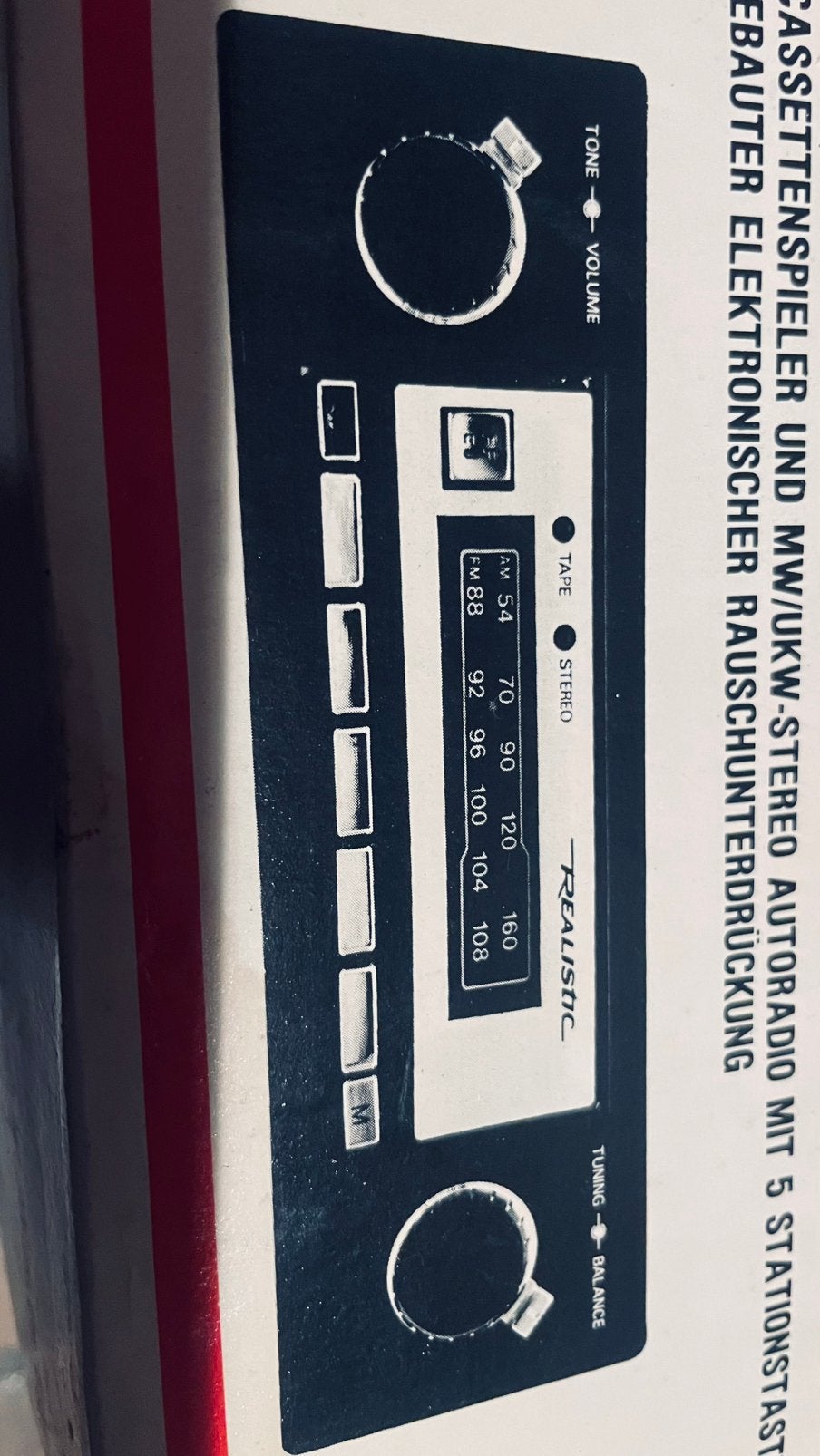 Vintage Realistic Autoradio Cassette - NOS (In doos), Auto diversen, Autoradio's, Ophalen of Verzenden, Zo goed als nieuw
