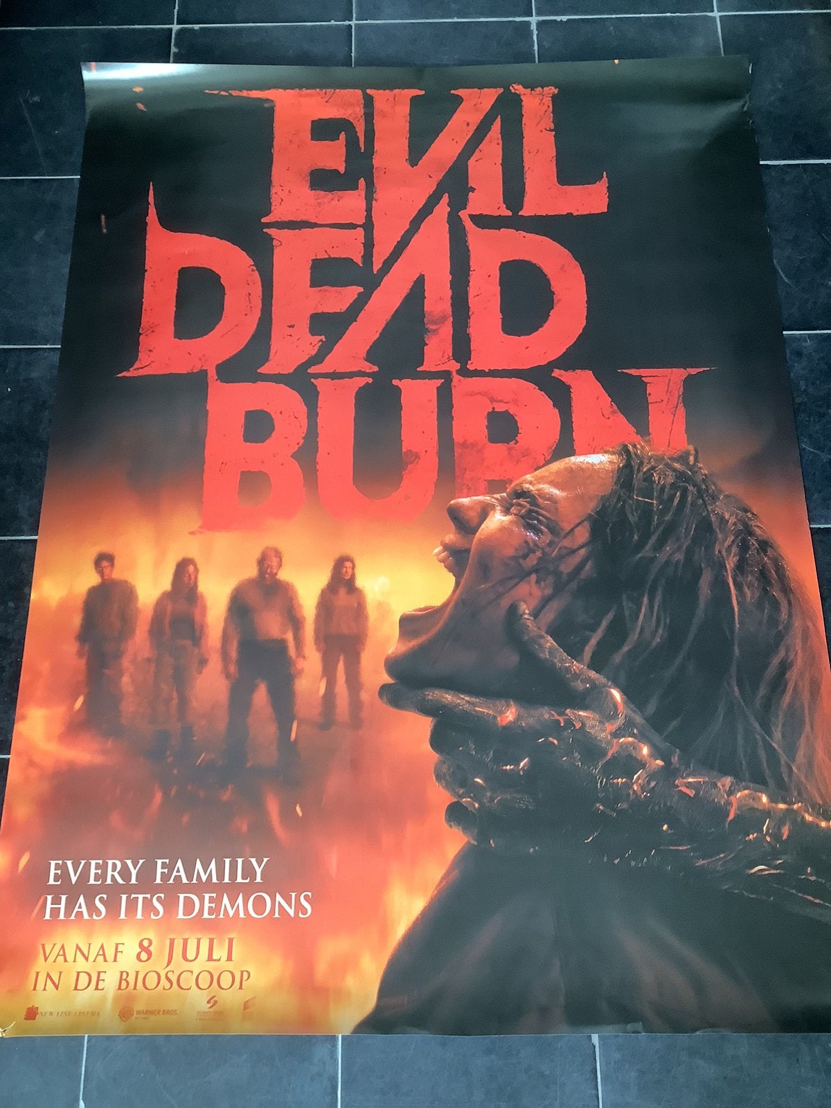 EVIL DEAD   BURN   filmposter   120-160 cm, Enlèvement ou Envoi, Comme neuf