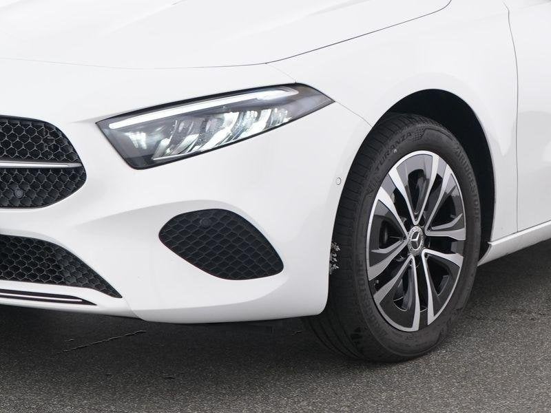 Mercedes-Benz A-Klasse 250 e Hatchback Luxury Line | Verwarm, Autos, Achat, 139 g/km, Euro 6, 16 kWh