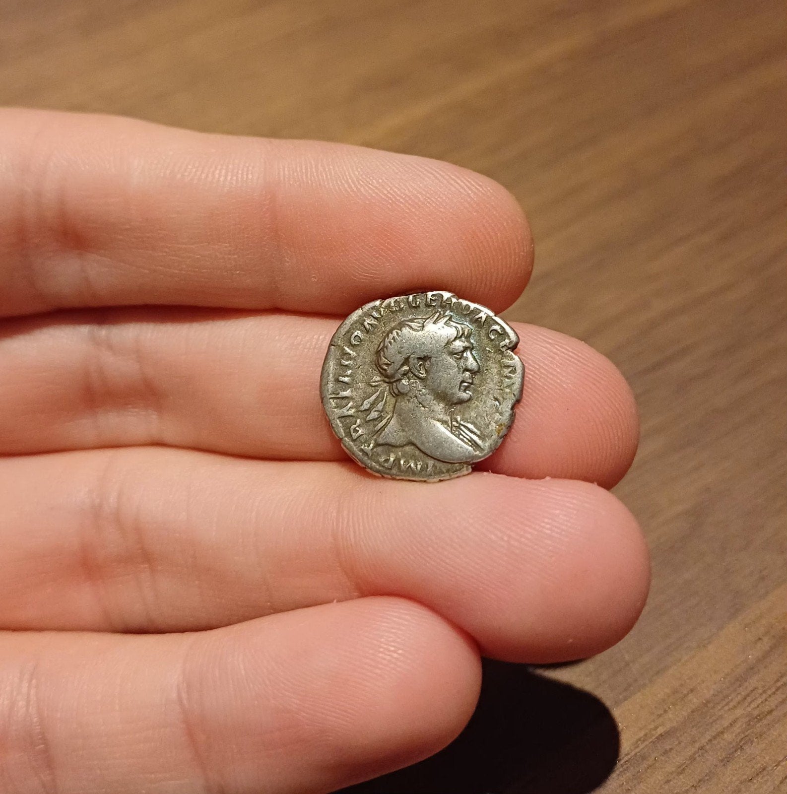 Trajanus denarius. inc houdertje, Ophalen of Verzenden