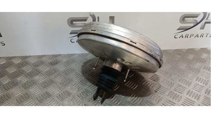 Assistant de freinage d'un Mercedes CLA, Autos : Pièces & Accessoires, 3 mois de garantie, Utilisé, -, -