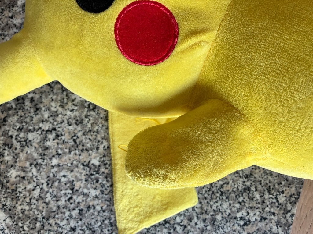 Pikachu knuffel, Gebruikt, Overige merken, Geel, Overige typen