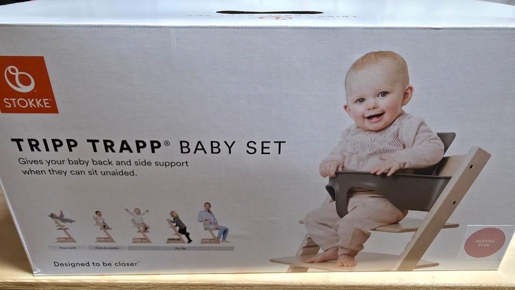 Tripp Trapp baby set - Roze (Serene Pink), Enfants & Bébés, Chaises pour enfants, Neuf, Enlèvement ou Envoi