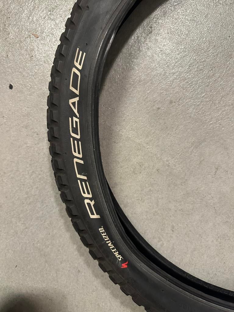 Banden specialized renegade 20 x 2.1, Ophalen, Zo goed als nieuw