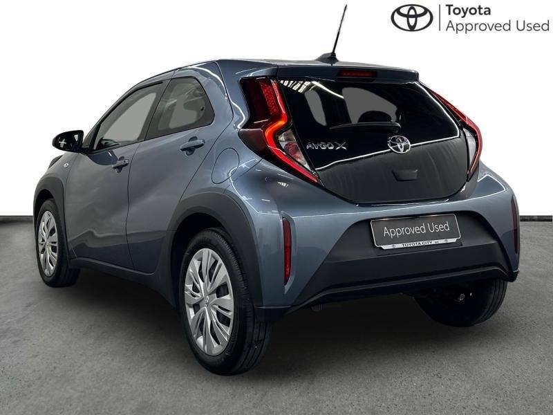 Toyota Aygo play, Autos, Toyota, Argent ou Gris, Achat, 998 cm³, Euro 6
