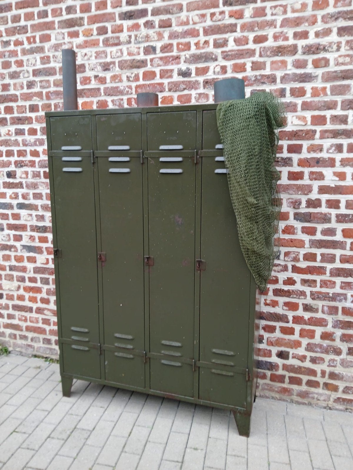 Vintage locker lockerkast vestiare kast, Antiek en Kunst, Ophalen