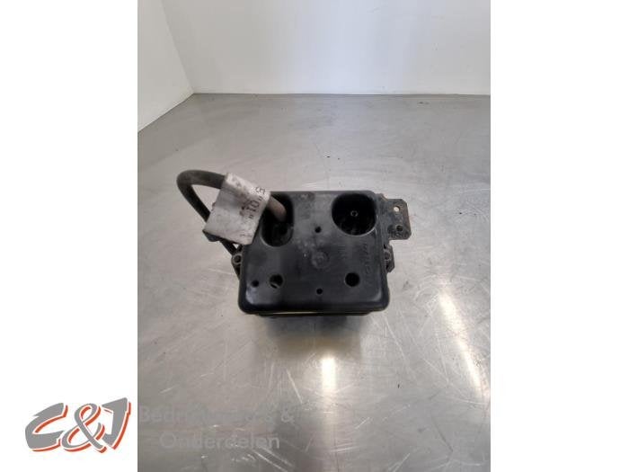 Réservoir de vide d'un Iveco New Daily, -, 3 mois de garantie, Utilisé, Autres marques automobiles