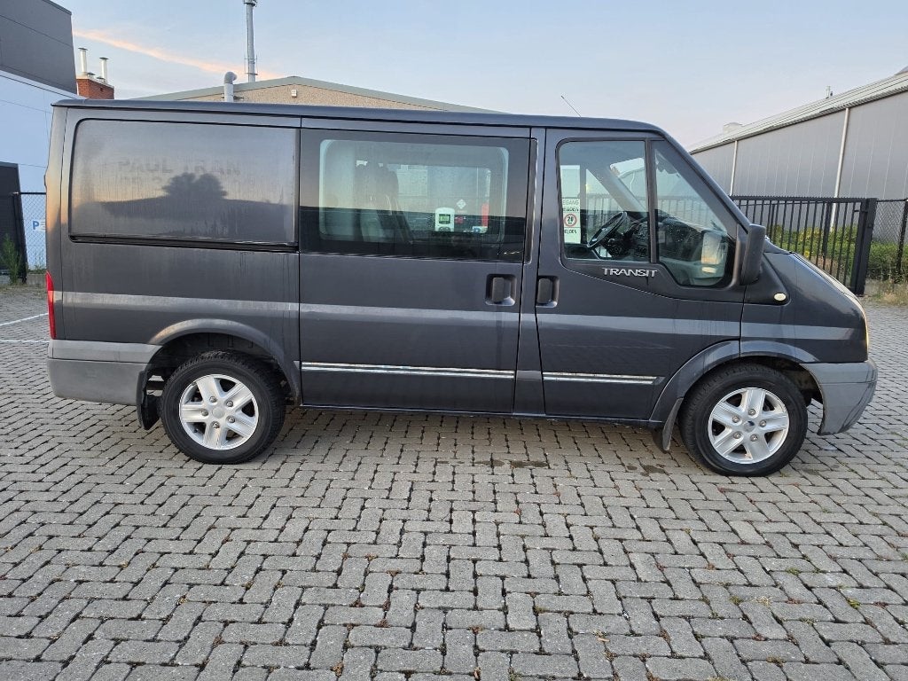 FORD TRANSIT TREND  6 plaatsen dubble cabine, Voorwielaandrijving, Testrit aan huis, 4 cilinders, 6 zetels
