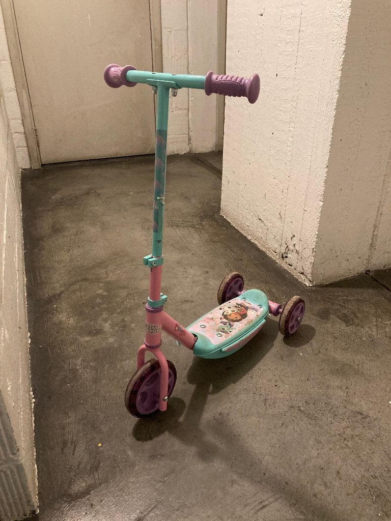 Trottinette Gabby's Dollhouse Smoby, Vélos & Vélomoteurs, Trottinettes, Enlèvement, Utilisé, Step simple, Smoby