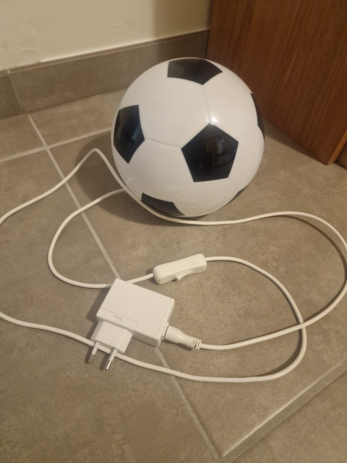 Nachtlampje voetbal, Enlèvement, Neuf
