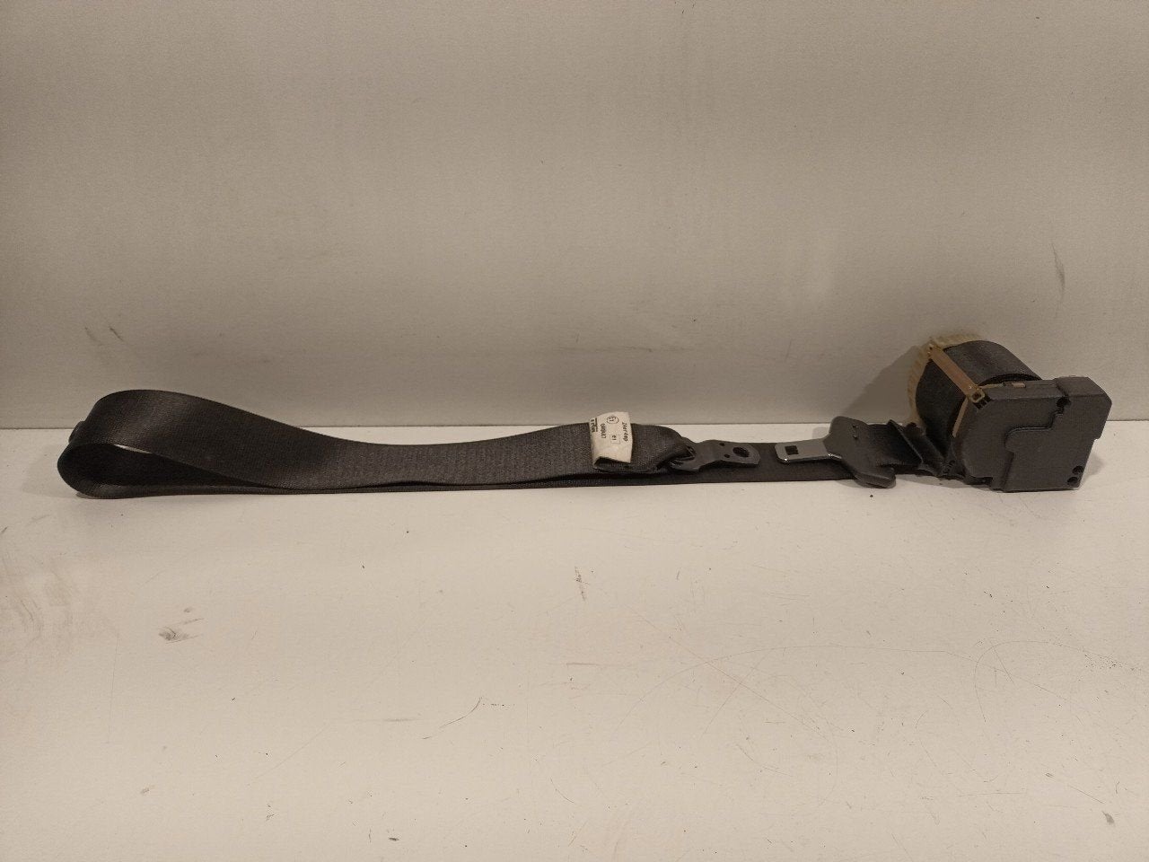 Veiligheidsgordel rechts voor BMW Z4, BMW, Onderdelen@venauto.nl, Van der Ven Autorecycling B.V., Ettenseweg 76, 4706 PB Roosendaal, The Netherlands
