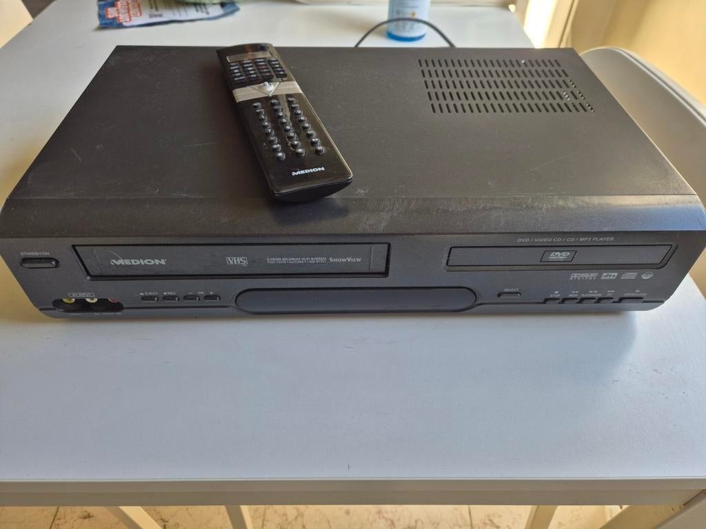 Lecteur medion VHS + DVD 6 têtes avec télécommande, Enlèvement ou Envoi